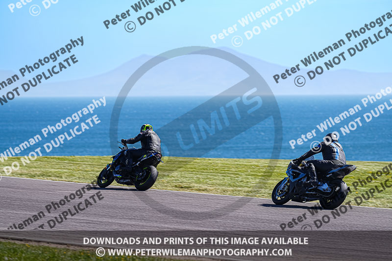 anglesey no limits trackday;anglesey photographs;anglesey trackday photographs;enduro digital images;event digital images;eventdigitalimages;no limits trackdays;peter wileman photography;racing digital images;trac mon;trackday digital images;trackday photos;ty croes